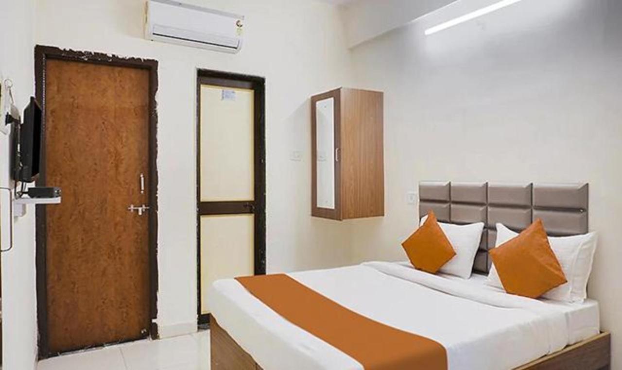 Fabhotel Srh Inn Pimpri-Chinchwad Eksteriør bilde